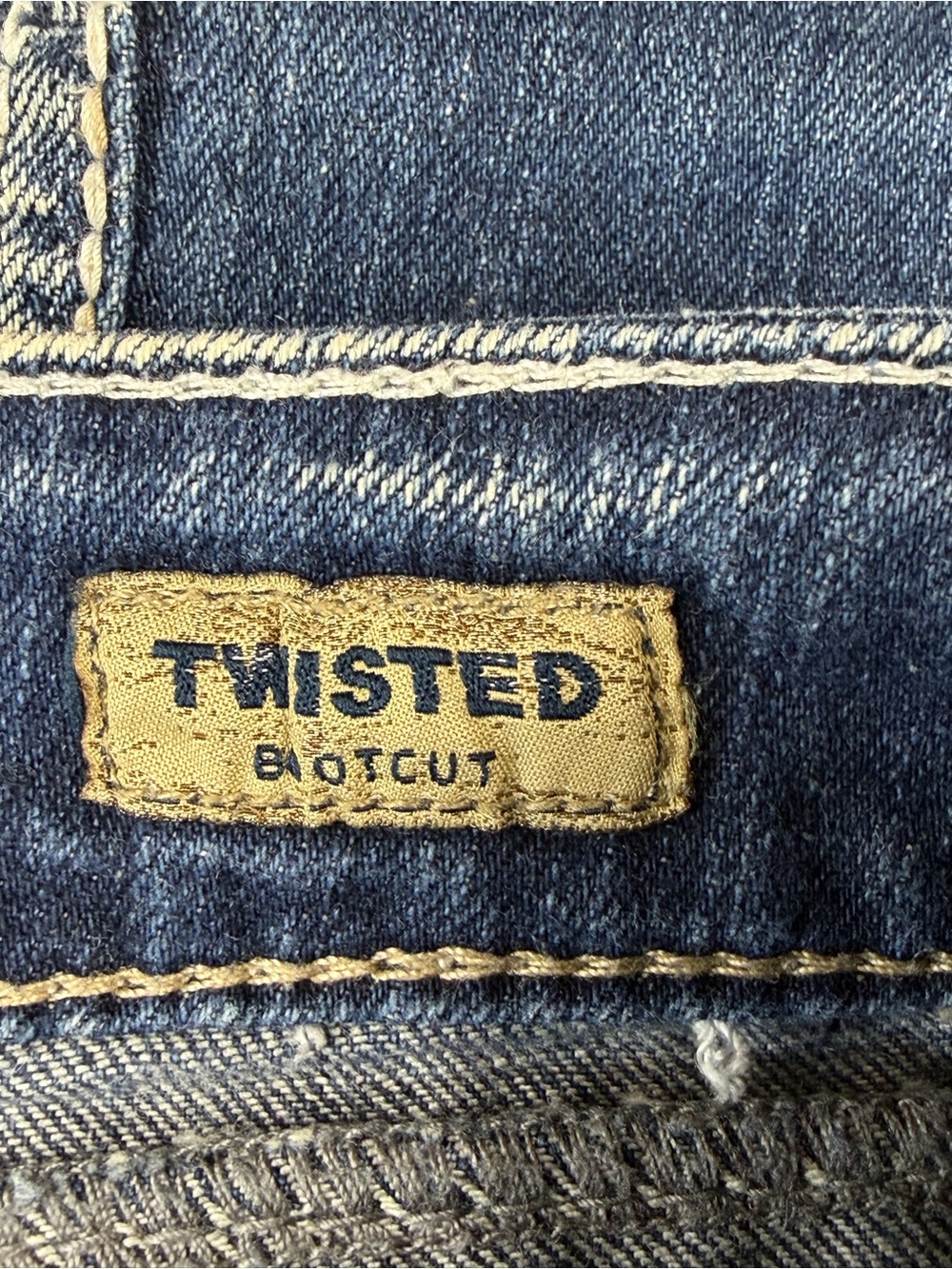 Silver Jeans Twisted Bootcut Distressed Low Rise Jeans Women’s 26 Y2K Western - Picture 6 of 15